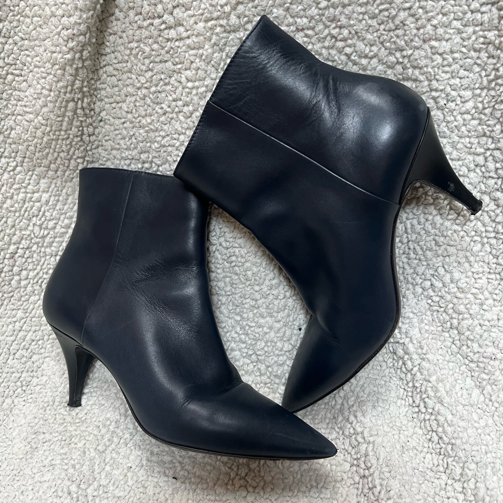 Midnight Navy Sportmax Leather Stiletto Booties